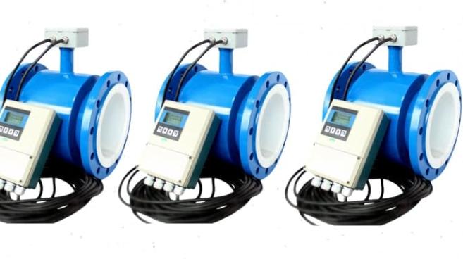 Đồng hồ đo nước điện tử màn rời Flowtech